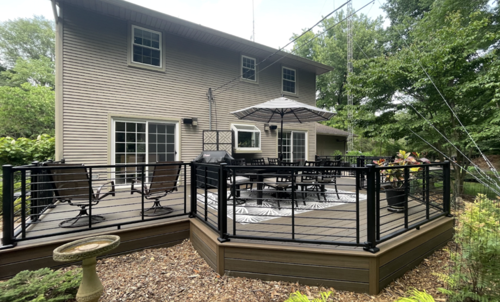 custom trex transcend spiced rum composite deck with signature aluminum rod railing